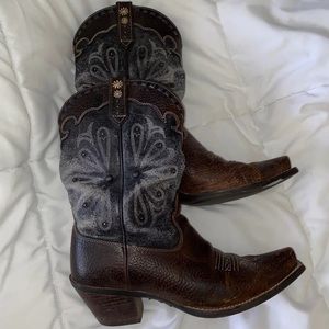 Ariat Daisy Cowboy Boots